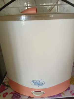 معقم رضاعات بالبخار