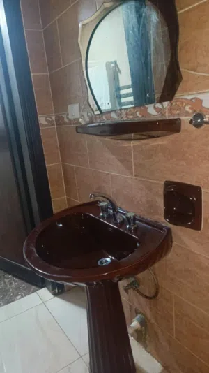 طقم مغسلة مع معقد كامل