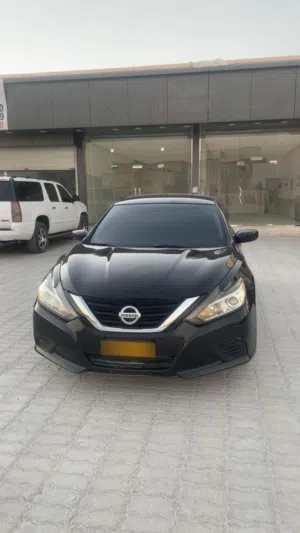 نيسان التيما موديل 2016