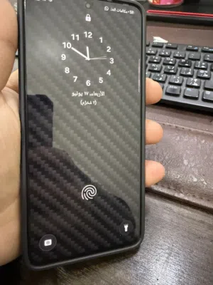 Samsung Galaxy S21 5G 128 GB in Amman
