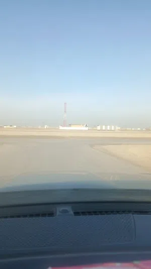 المدينة الرياضية / حي الفردوس قطعة تجارية شارع 30 م