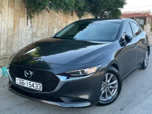 مازدا 3 زوووم 2023 بأعلى مواصفات من فئتها بأستثناء الفتحه Mazda 3 Zoom SKYACTIV-G 2023