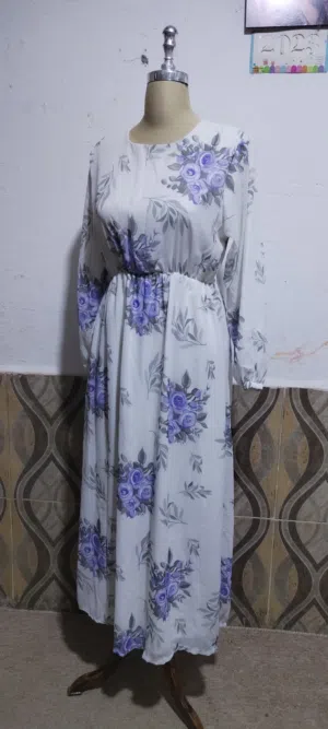 ملابس عبايات دشاديش بدلات نوب ملابس حديث ولادة بالة