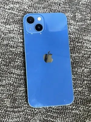 Apple iPhone 13 128 GB in Amman