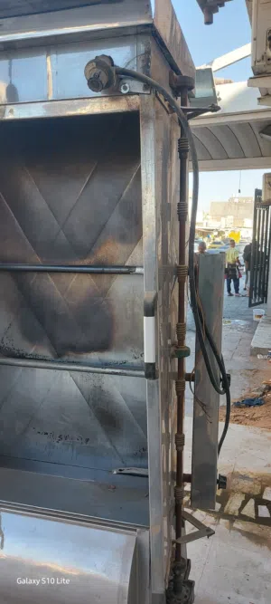 ماكينة دجاج سورية بطن نصف عمر