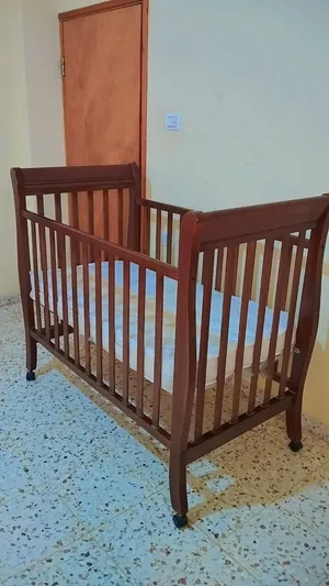 سرير نوم آطفال من عمر شهور ل عمر 3سنوات