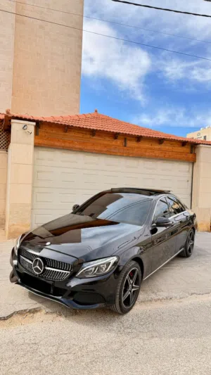 Used Mercedes Benz C-Class in Zarqa