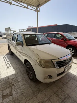 Used Toyota Hilux in Um Al Quwain