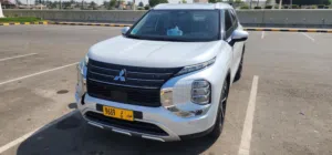 Used 2024 Mitsubishi Outlander GLS SUV with 7 Seats and GCC Specs