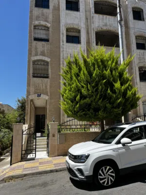180 m2 3 Bedrooms Apartments for Rent in Amman Shmaisani