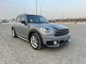 ميني كوبر كنتري مان موديل 2019 بحالة الوكالة