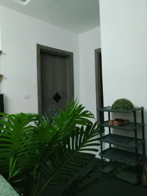 استراحة مفروشه كاملة  بحوض السباحة