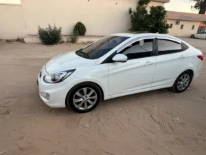 هيونداي اكسنت 2012