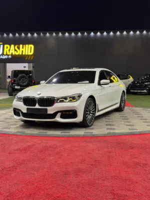BMW 750Li2017