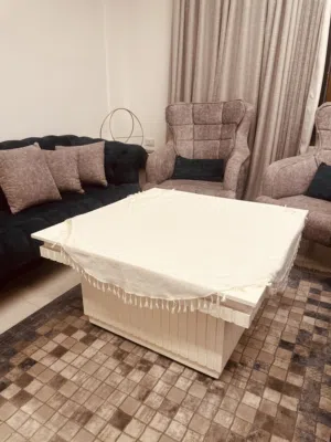 طاولات وسط