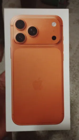 للبيع iPhone 17 Pro Max سعة 512GB