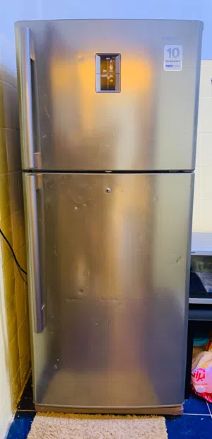 Urgent Sale for SAMSUNG Refrigerator (Fridge)– 420 Litres (Bigger Size)