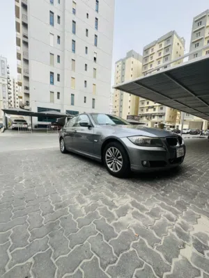 للبيع Bmw 320i