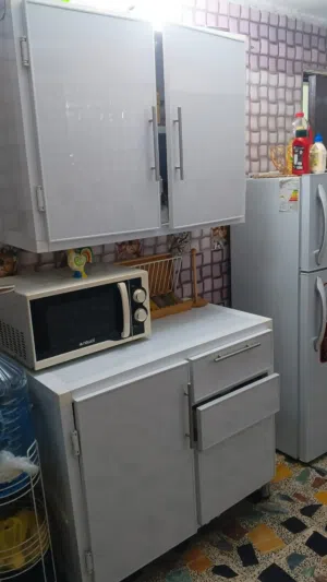 كاونتر 3 قطع كل قطعه متر والسنك مرمر تركي