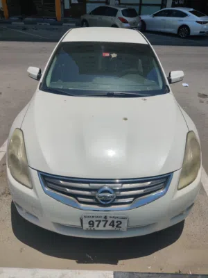 Nissan Altima 2012 S 2.5 V4