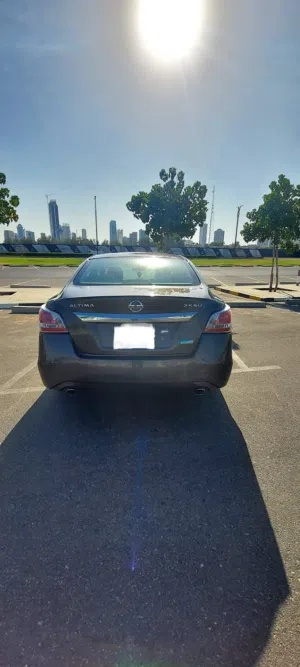 Used Nissan Altima in Kuwait City
