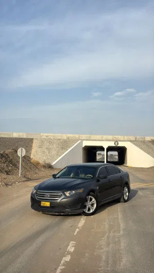 Used Ford Taurus in Al Batinah