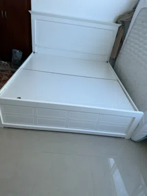 سرير مقاس 180*200