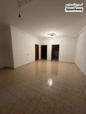 170 m2 3 Bedrooms Apartments for Rent in Tripoli Al-Hani