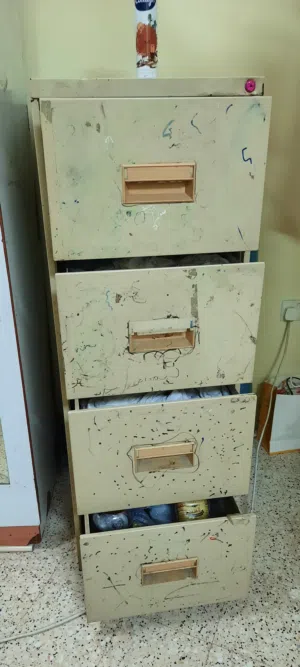 مصنف معدني كبير