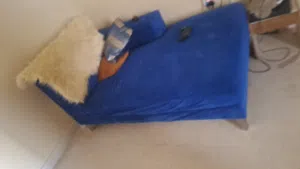 كنبه جلوس  بحاله جيده