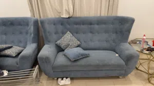 بيع كنب مستعمل طقمين مختلفين السعر على السوم