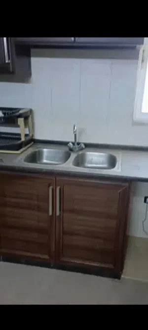 185 m2 3 Bedrooms Apartments for Rent in Zarqa Al Zarqa Al Jadeedeh