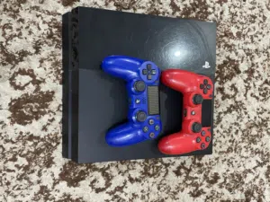 PlayStation 4 PlayStation for sale in Farwaniya