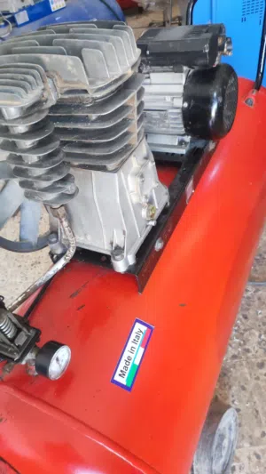 كمبراسوري ايطالي 300لتر للبيع