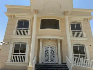 1100 m2 More than 6 bedrooms Villa for Sale in Abu Dhabi Mohamed Bin Zayed City