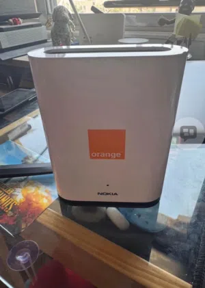 مقوي شبكة  اورانج (Orange extender)