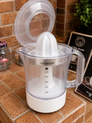عصارة حمضيات كينوود (Kenwood JE290) بحالة ممتازة للبيع