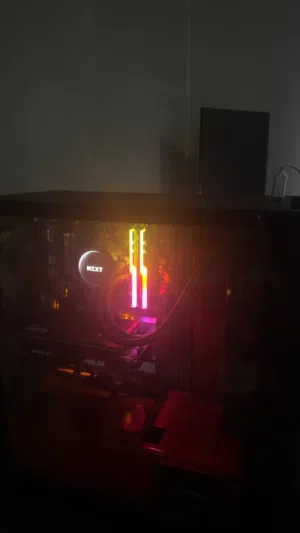 بي سي للبيع GTX 1050 ti & i5 8600k