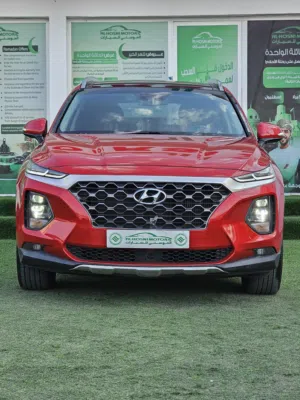 Used Hyundai Santa Fe in Muscat
