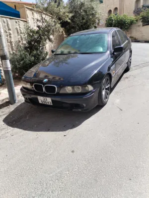 Bmw e39 2500 للبيع