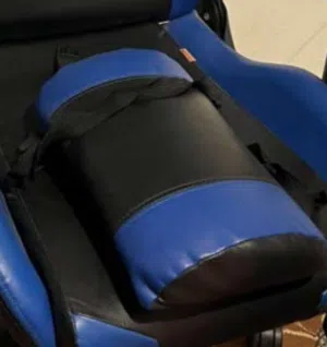 مطلوب مخده كرسي جيمنج للظهر باللون الاسود والذهبي او اسود بالكامل وبسعر طري