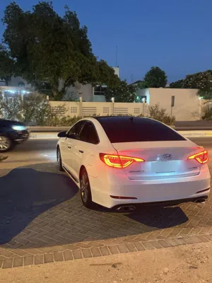 Used Hyundai Sonata in Southern Governorate