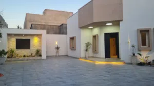 منزل سكني ف عين زاره