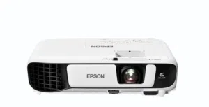 للبيع بروجكتر Epson مميز ، استخدام قليل جدًأ