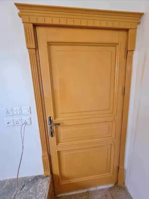ابواب خشب سويدي درجه اوالى ميرندي زان تيك طنب مقنواالعنوان صنعا ء جوار بيت عبده ربه عصر سنديا
