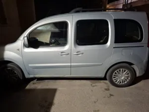 رينو-كانجو-2012-للبيع