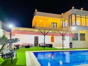 2 Bedrooms Chalet for Rent in Jordan Valley Dead Sea