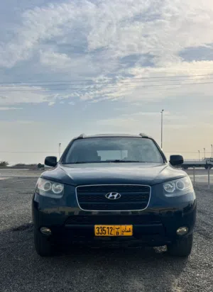 Hyundai Santa Fe 2.7L V6 4WD 7 Seater SUV for immediate sale