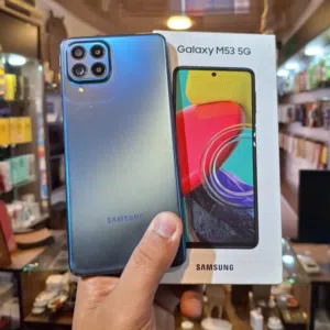 Samsung M53 5G رام 16 جيجا 256 أغراضة والكرتونه الأصلية متوفر توصيل