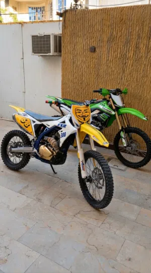 قفاز RMZ للبيع